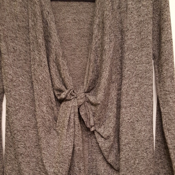 Open front cardigan.Tie or loose option. Small - Picture 7 of 8